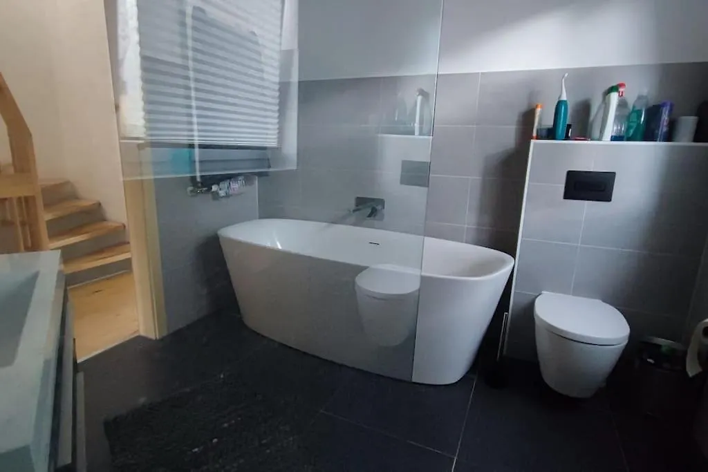 Haus 150Qm, 3 Etagen, Berlin City